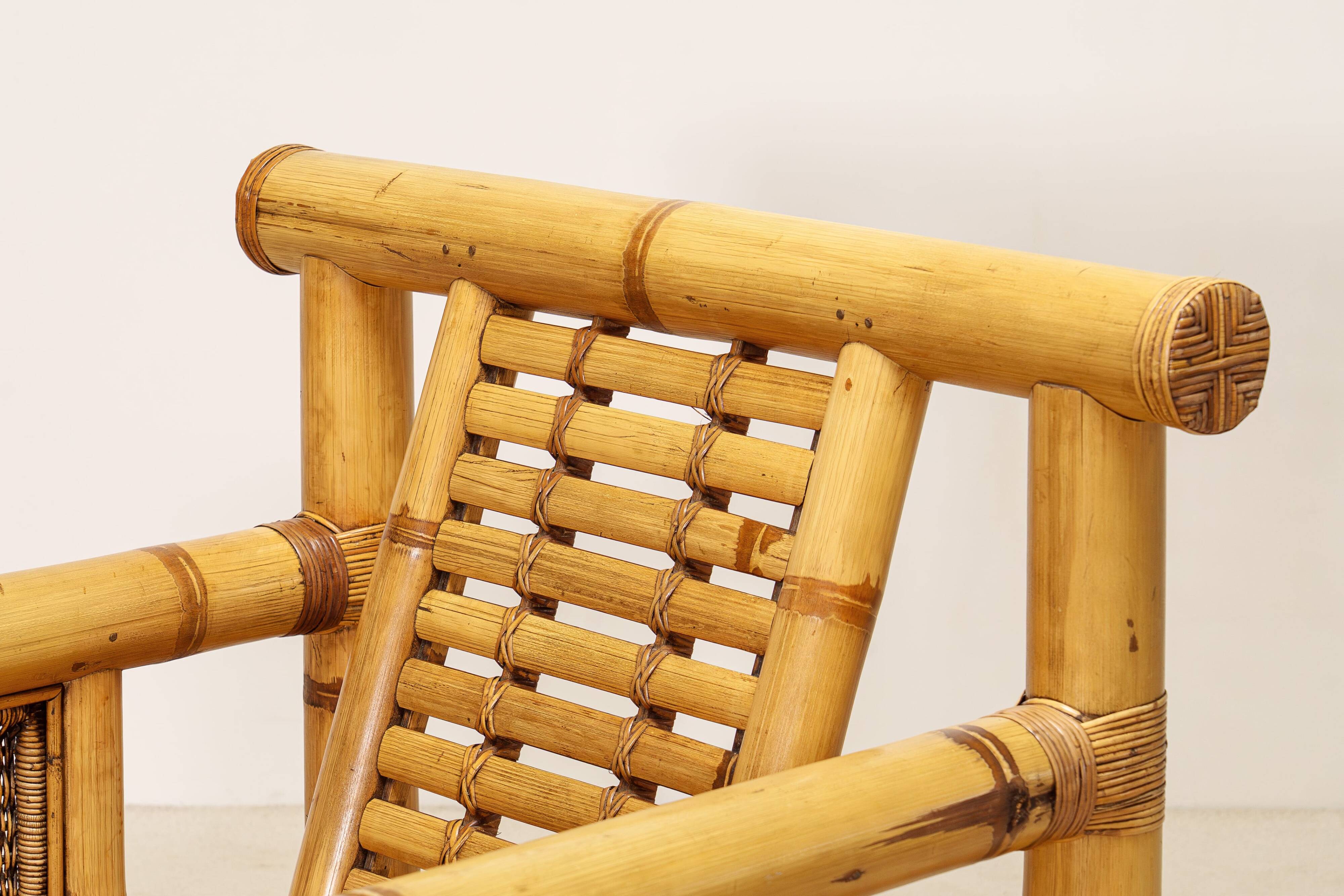 Paire de fauteuils en bambou, coussins Pierre Frey, travail français, vers 1960-70