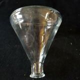 Liquor carafe and its cap