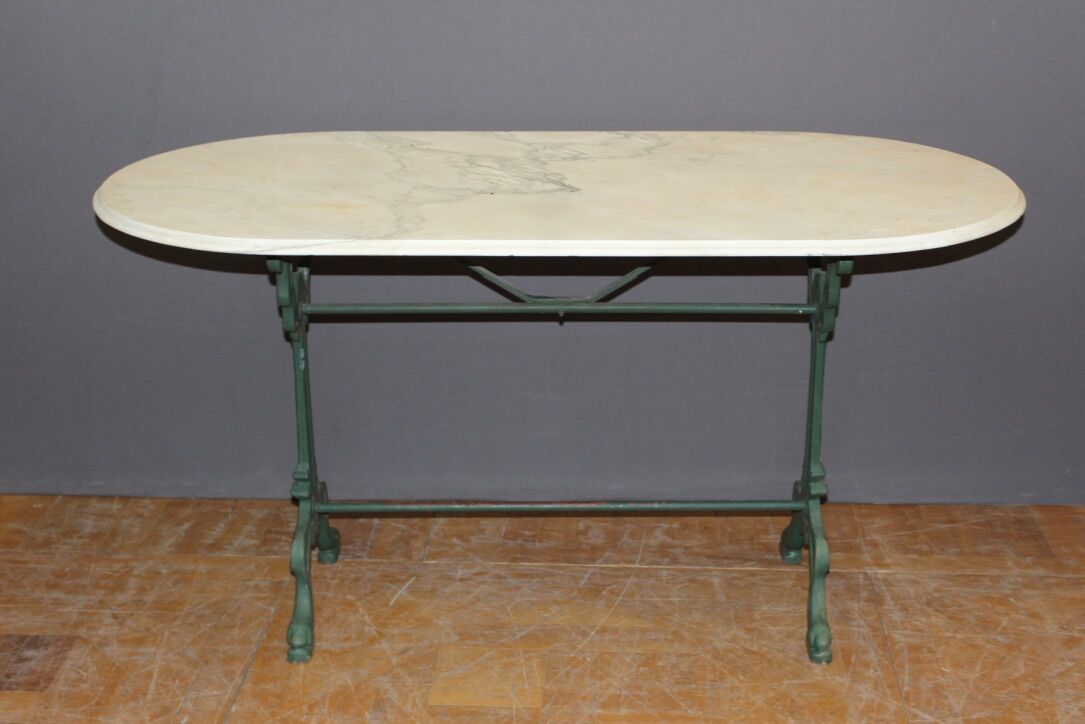 Bistro table in marble and cast iron around 1900