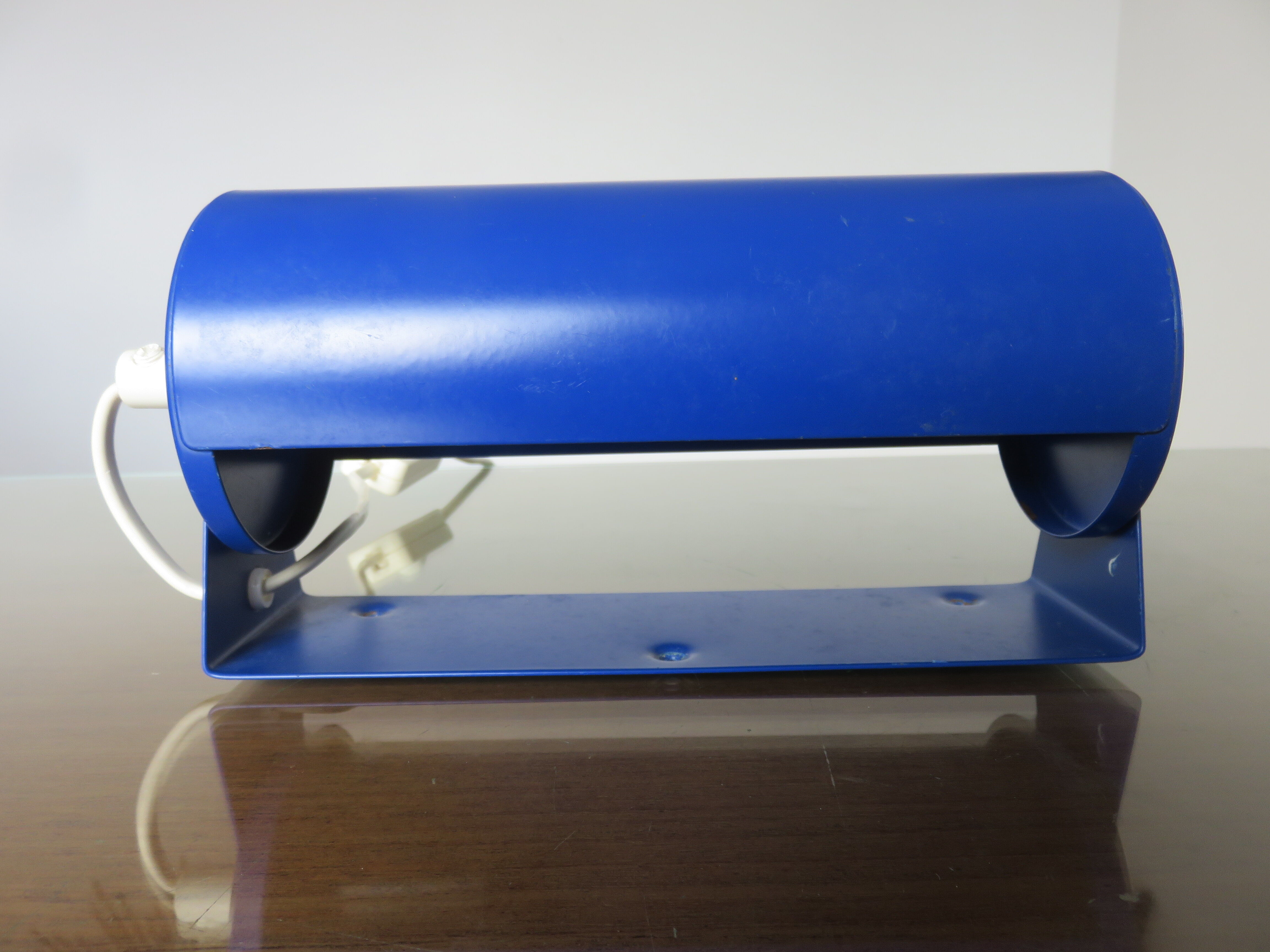 Ikea roll wall lamp model V413 in blue lacquered metal 1980
