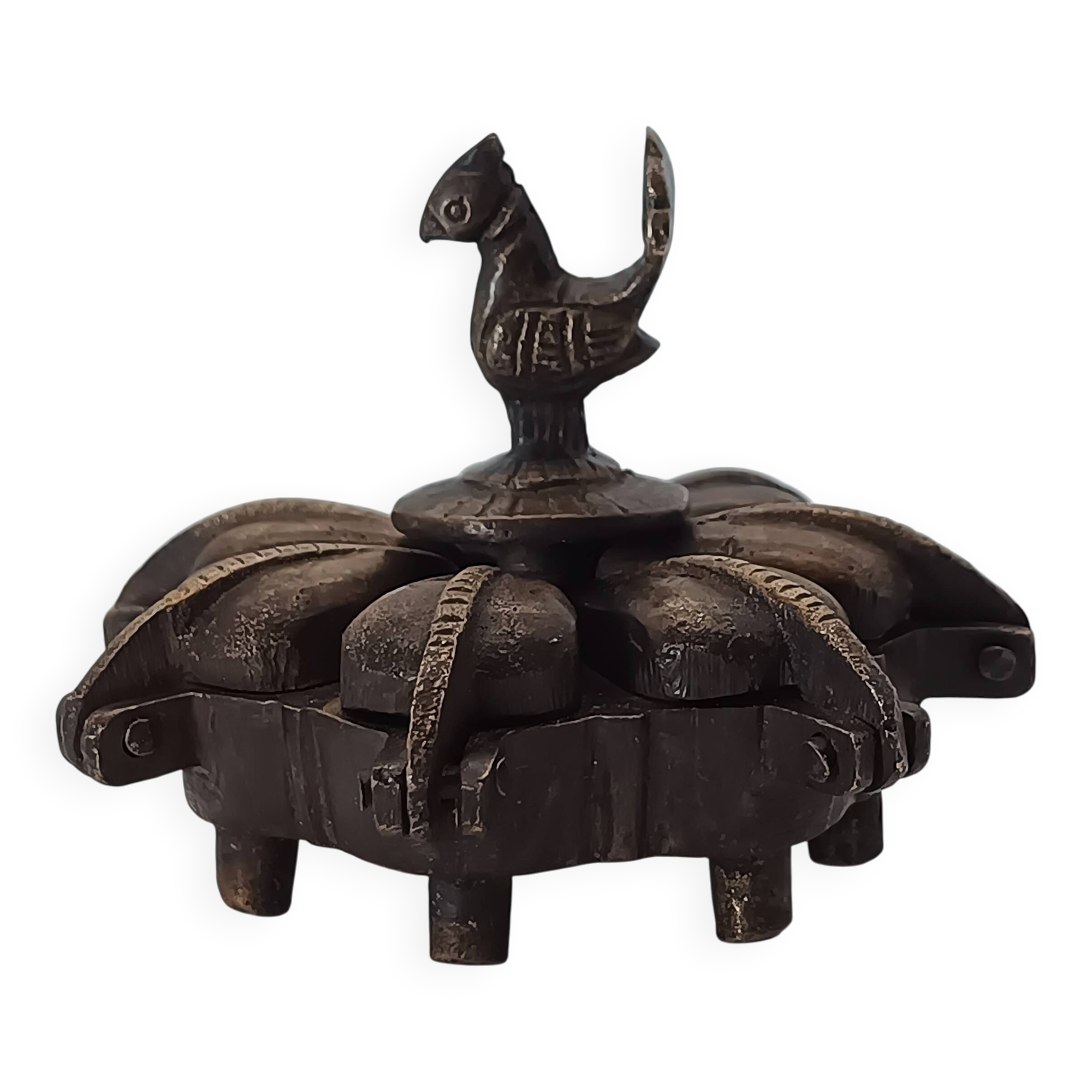 Articulated Kumkum Box in Bronze with Carved Peacock, India 20th Century