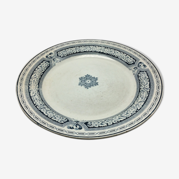 Plat rond en faïence Saint Amand et Hamage modele Anglais diametre 32,3 cm