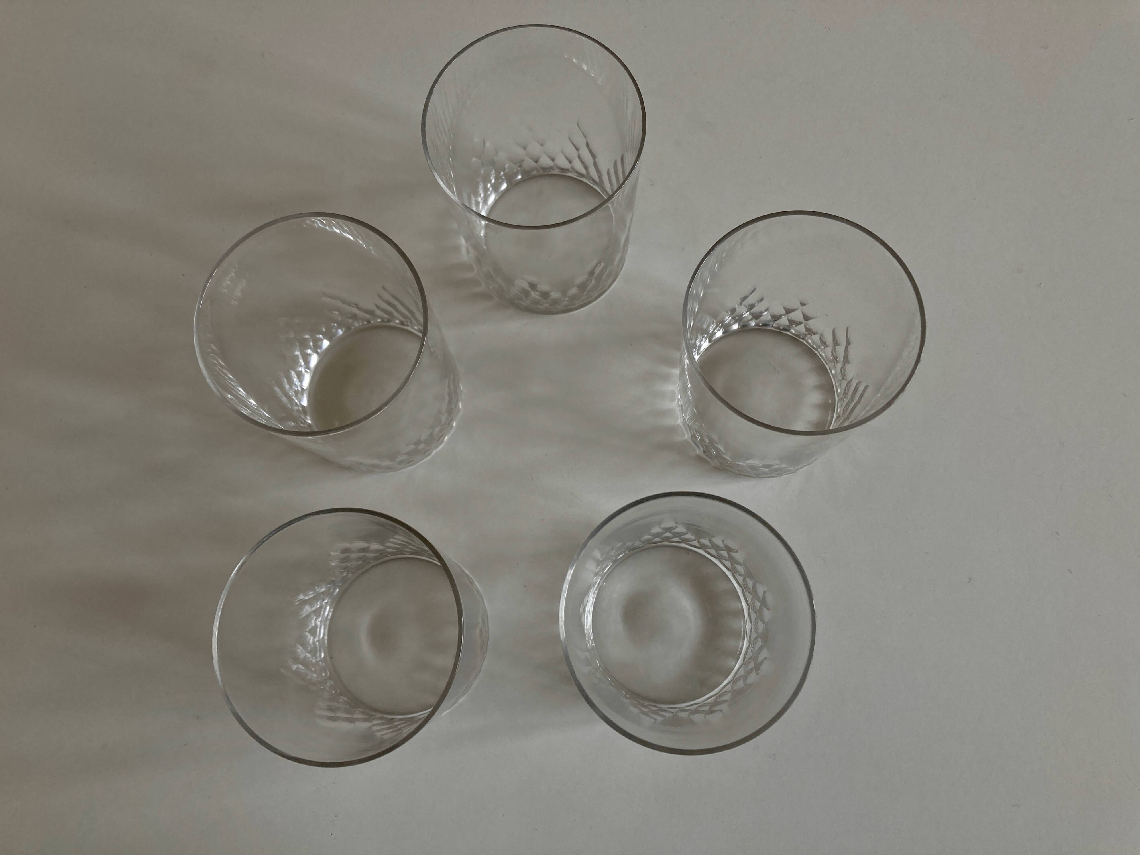 Set of 5 Baccarat modernist Ecailles water goblets