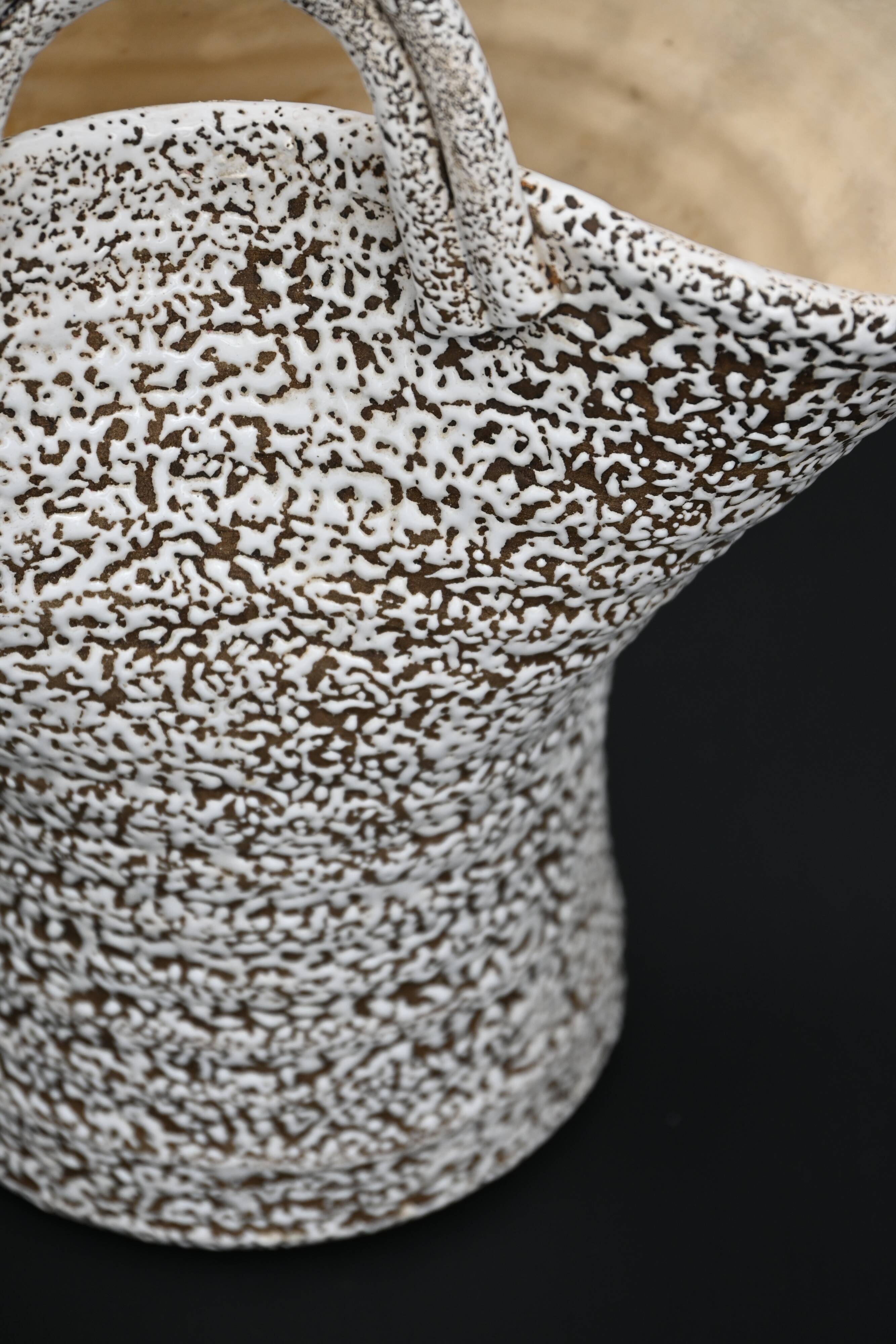 Basket, ceramic vase