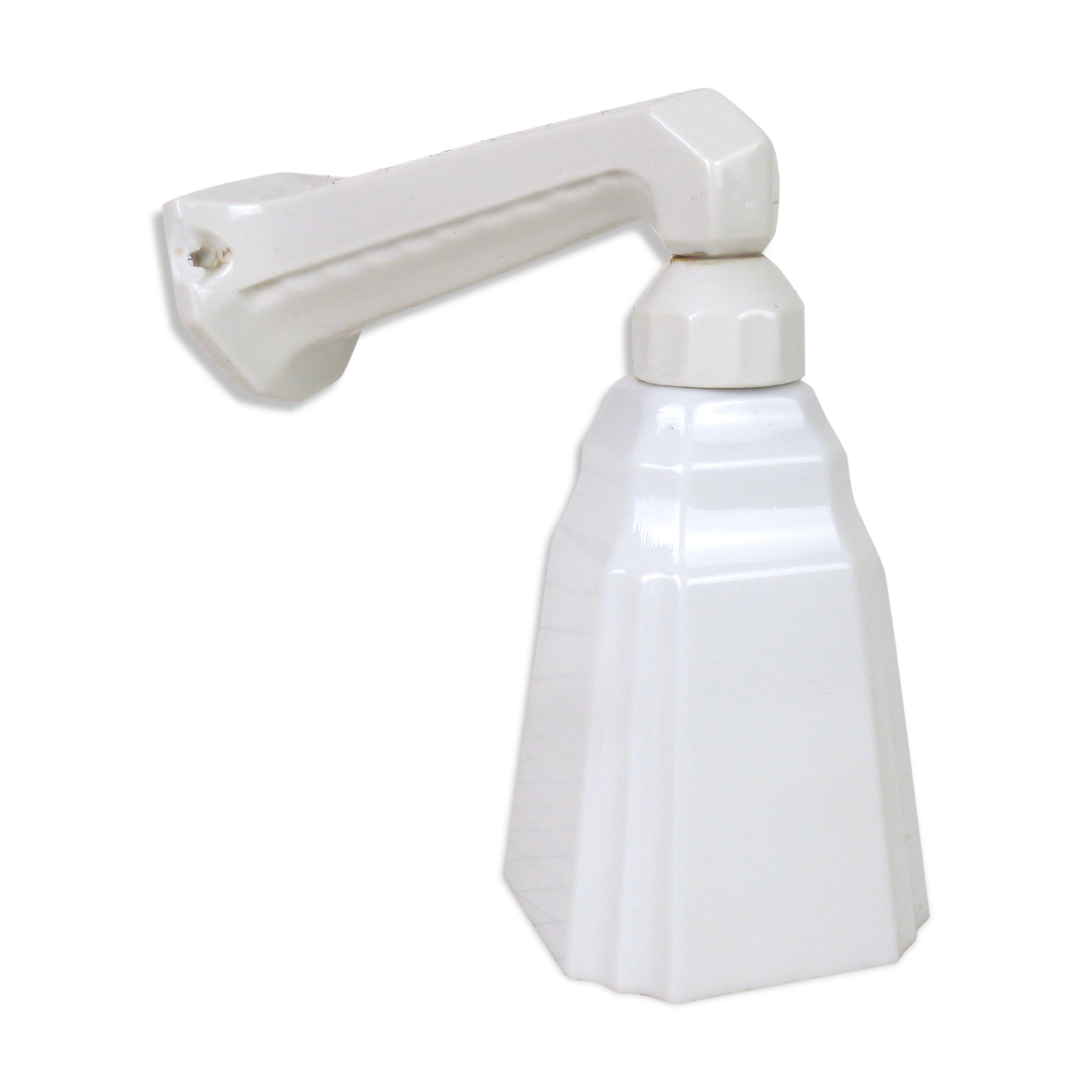 Art Deco porcelain & opaline sconce