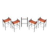 Lote de 5 Taburetes de Bar Contemporáneos Piel Tabaco Natural y Metal Caucho Negro