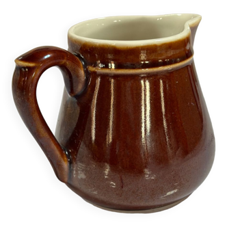 Bistro style milk jug