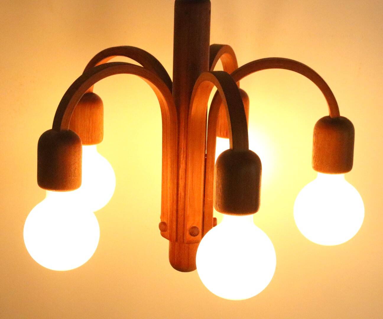 Deens design teak Domus hanglamp