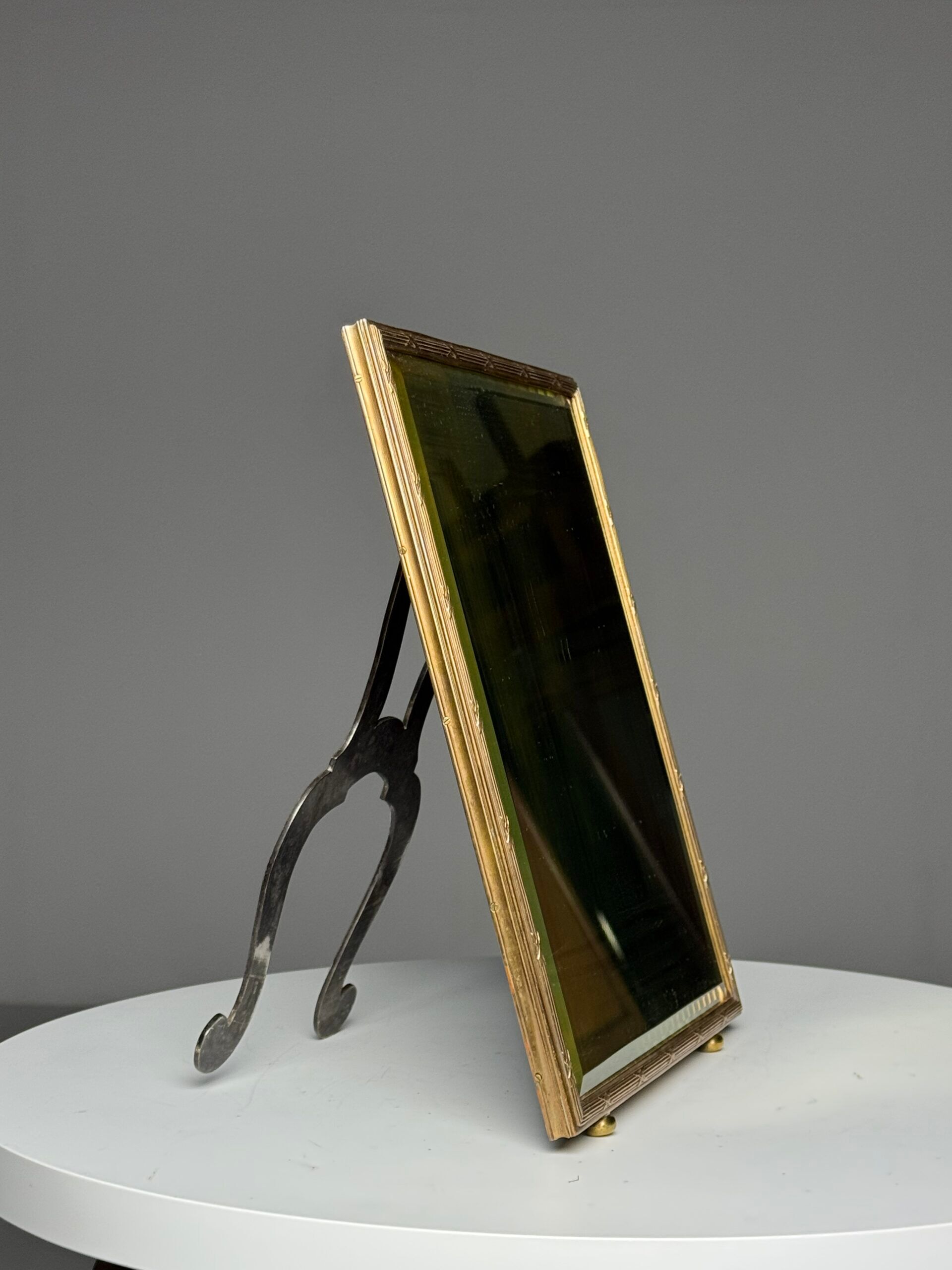 Mid-century make-up mirror