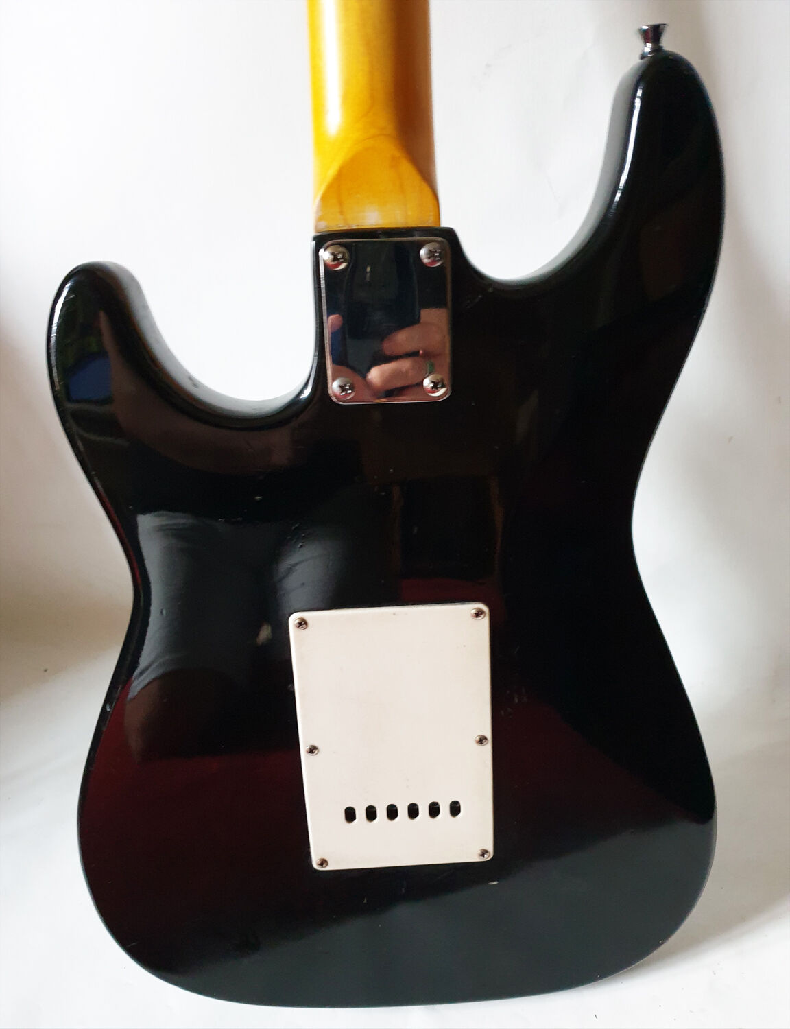 vintage guitar KAY Stratocaster cherryburst custom MIJ 1980s