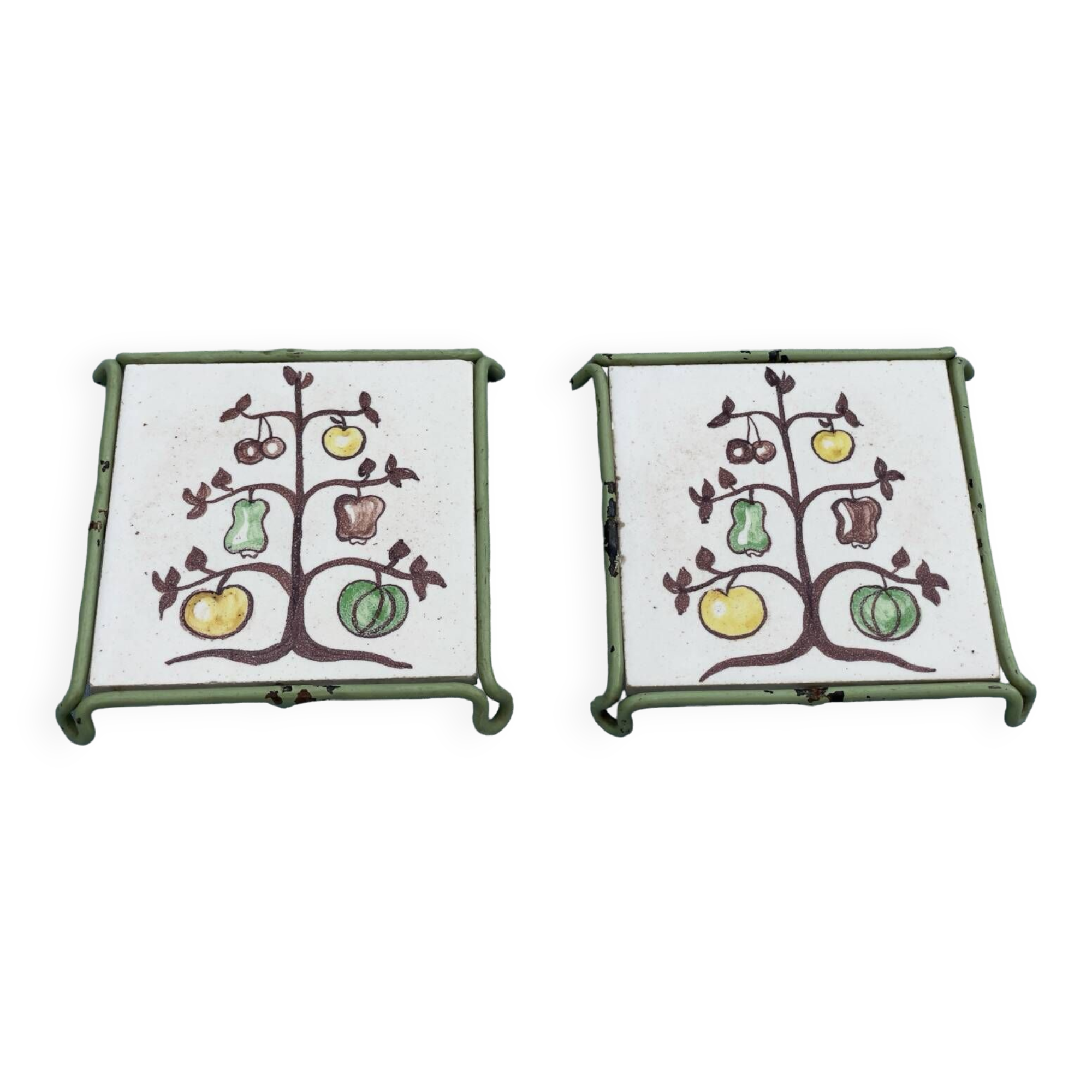Earthenware trivet