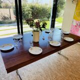 Desk that can serve as a dining table.