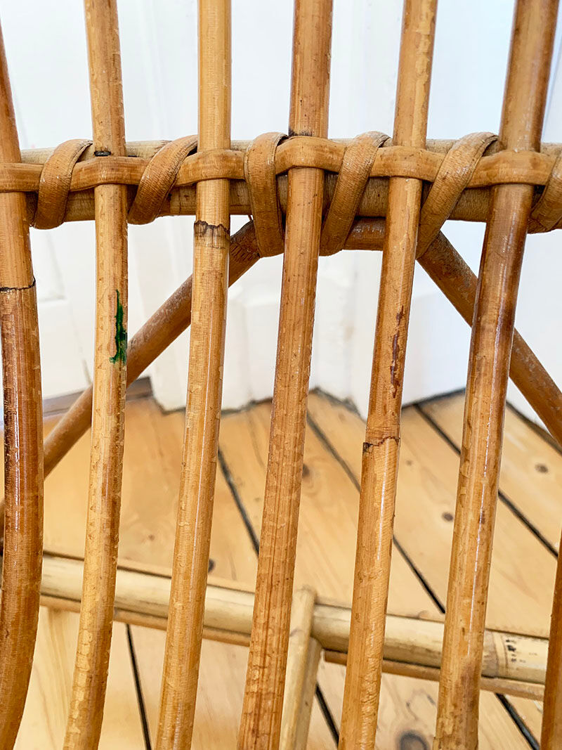 Child chair in rattan