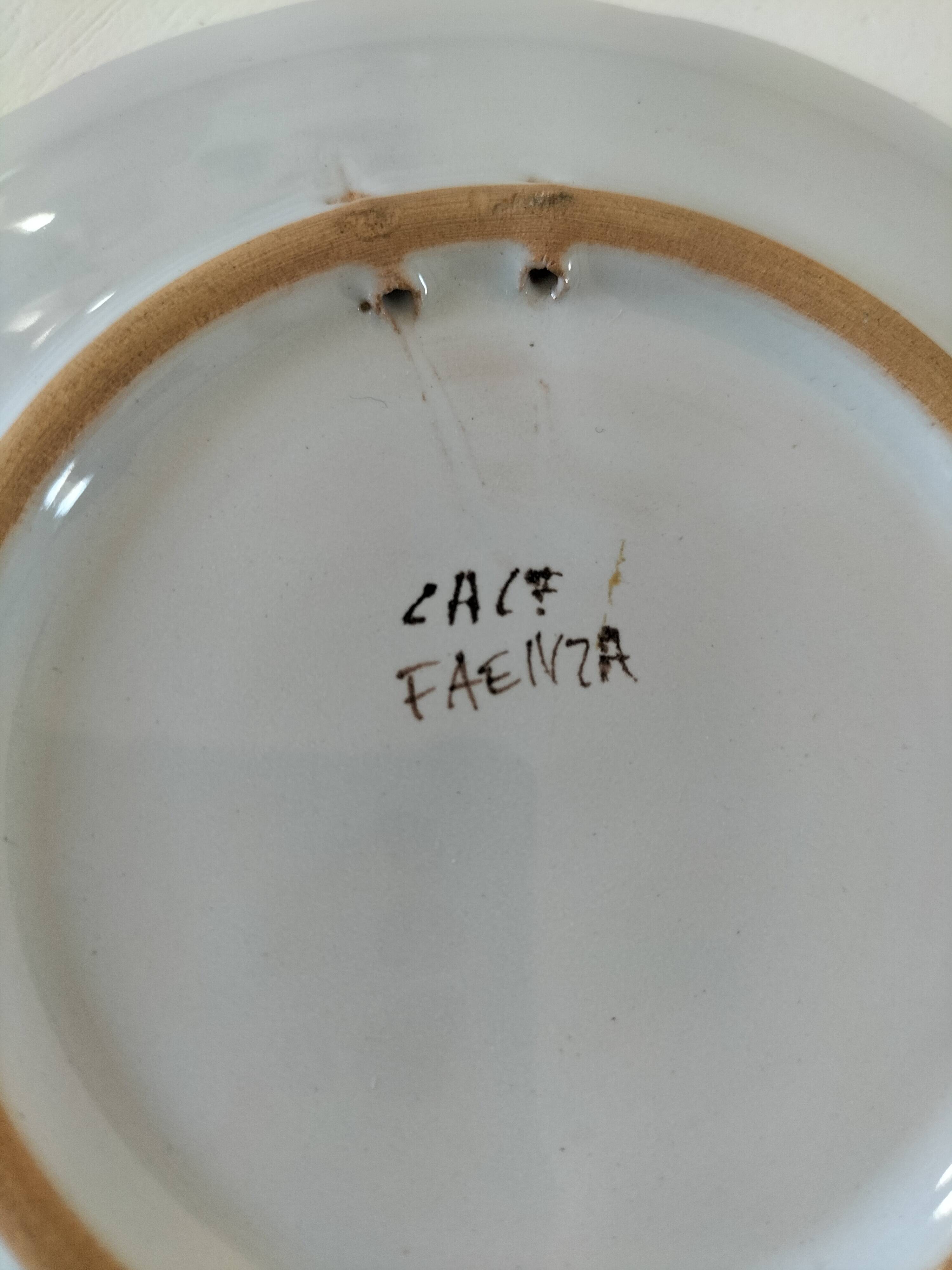 Rare duo of Italian earthenware plates – CACF Faenza