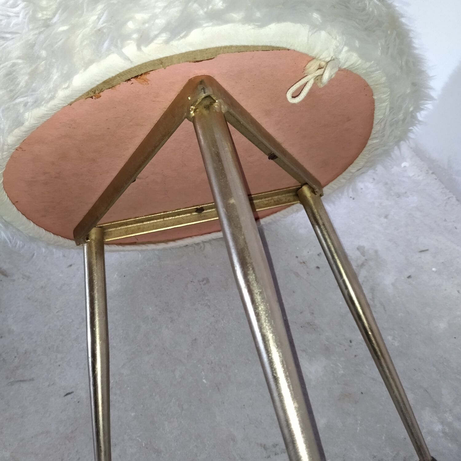 Tripod stool 60s