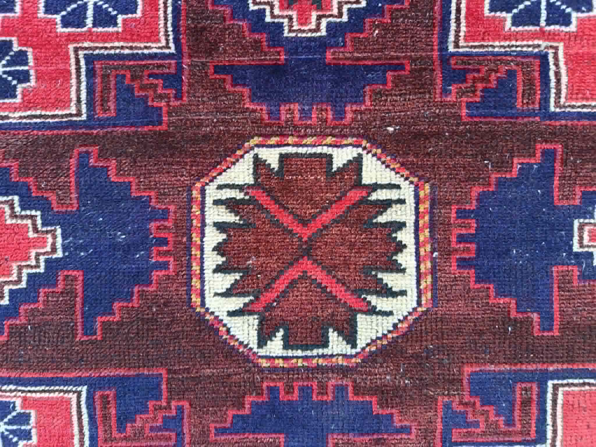Tapis Kars fait main