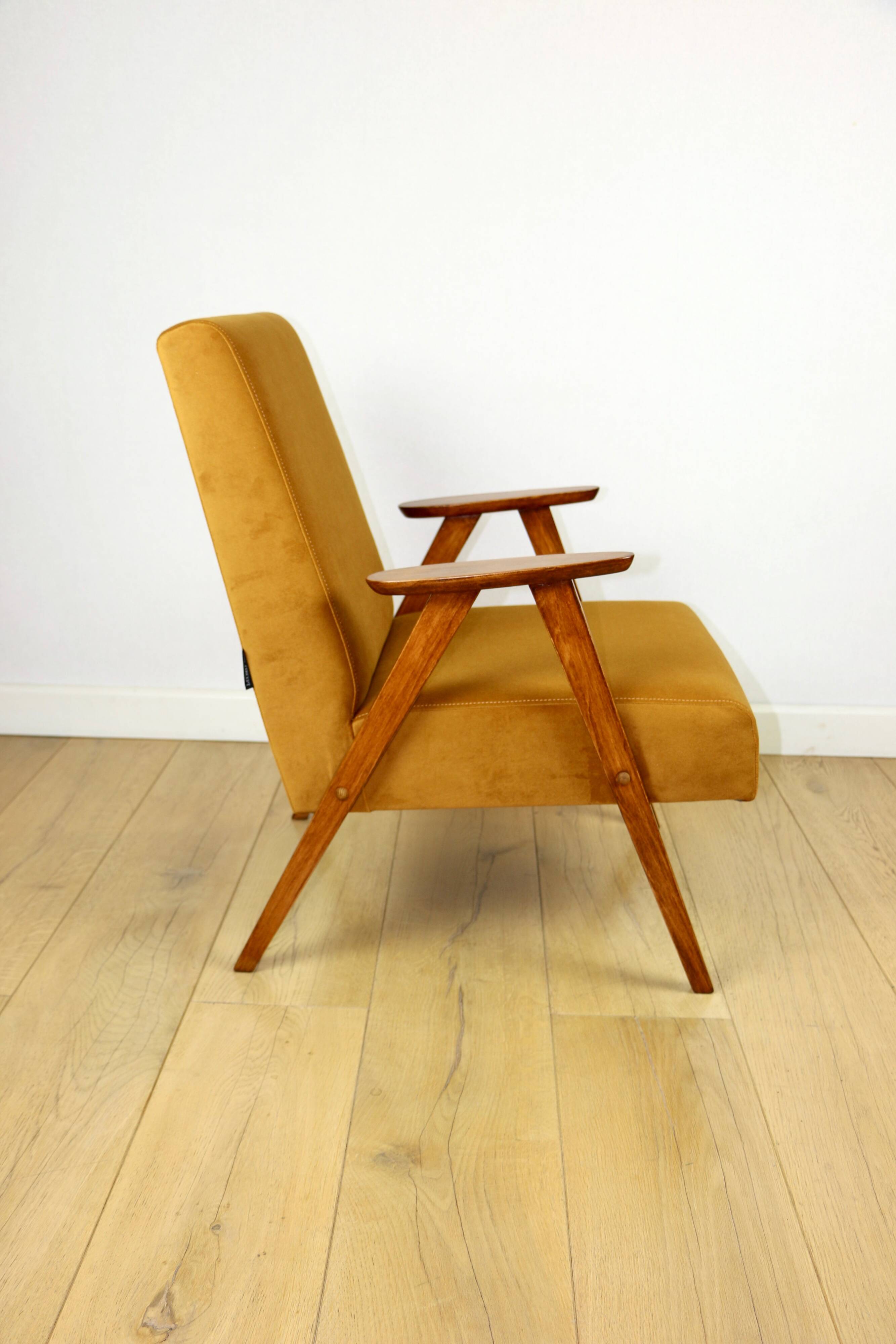 Classic vintage golden velvet armchair Jade - like Chierowski model - 2 pieces available