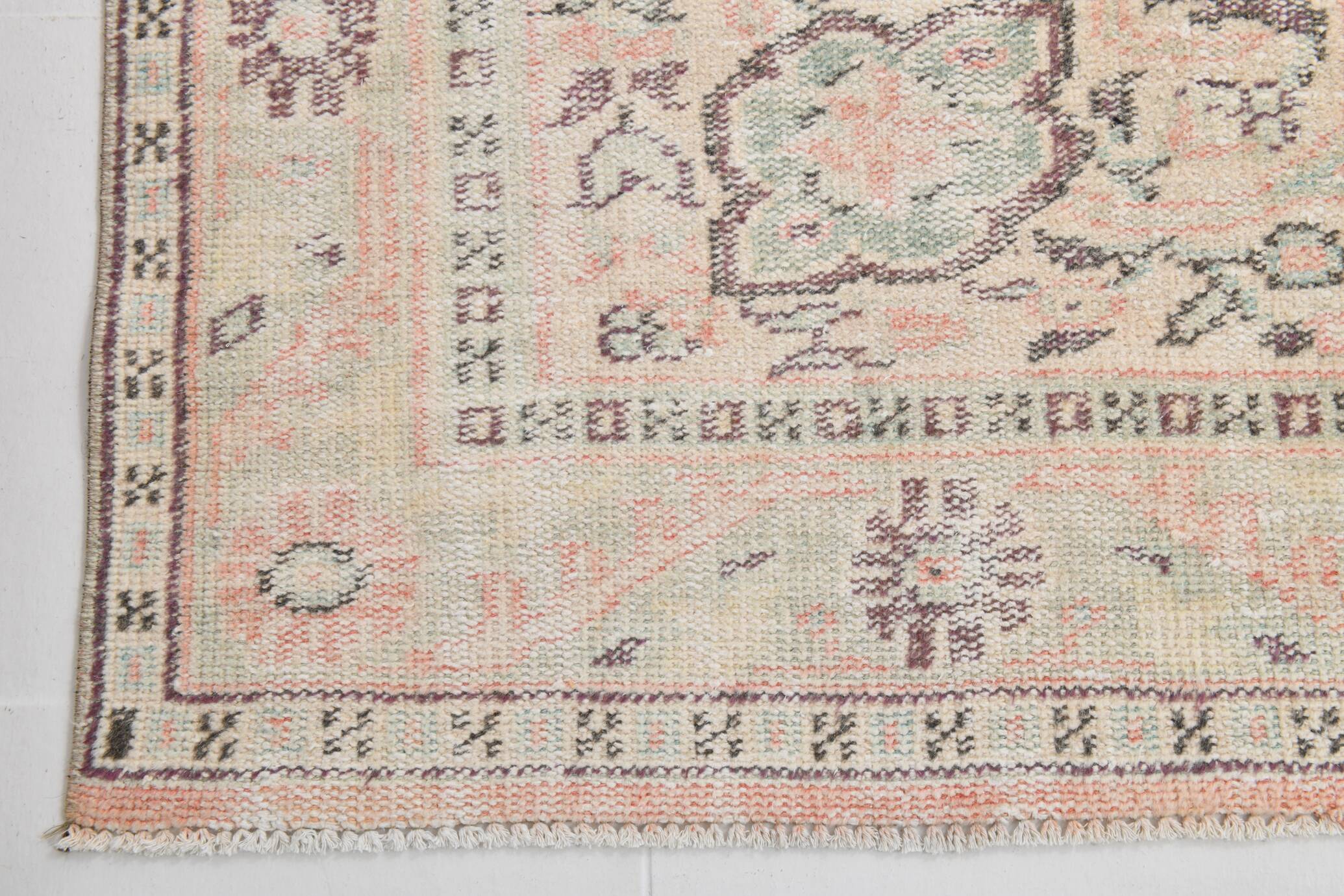 5x10 Long Wide Pale Red Oriental Pattern Persian Rug, 171x300Cm