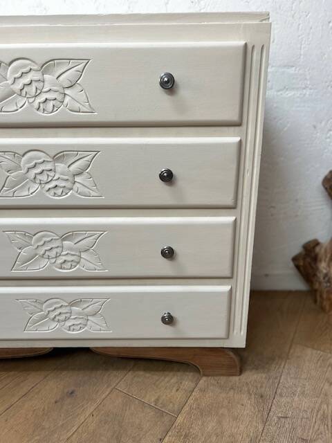 Art Deco style chest of drawers