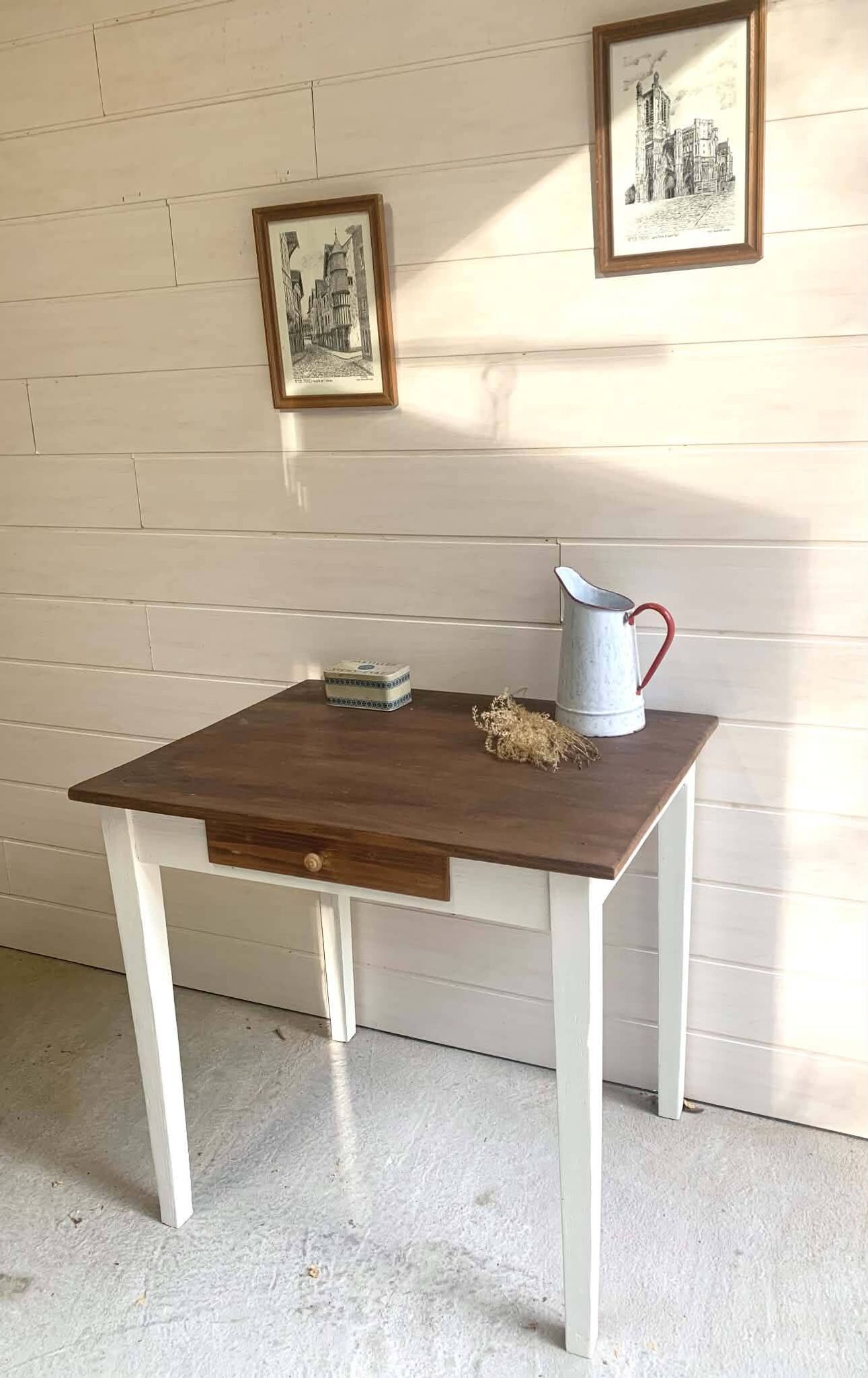 Small farmhouse table