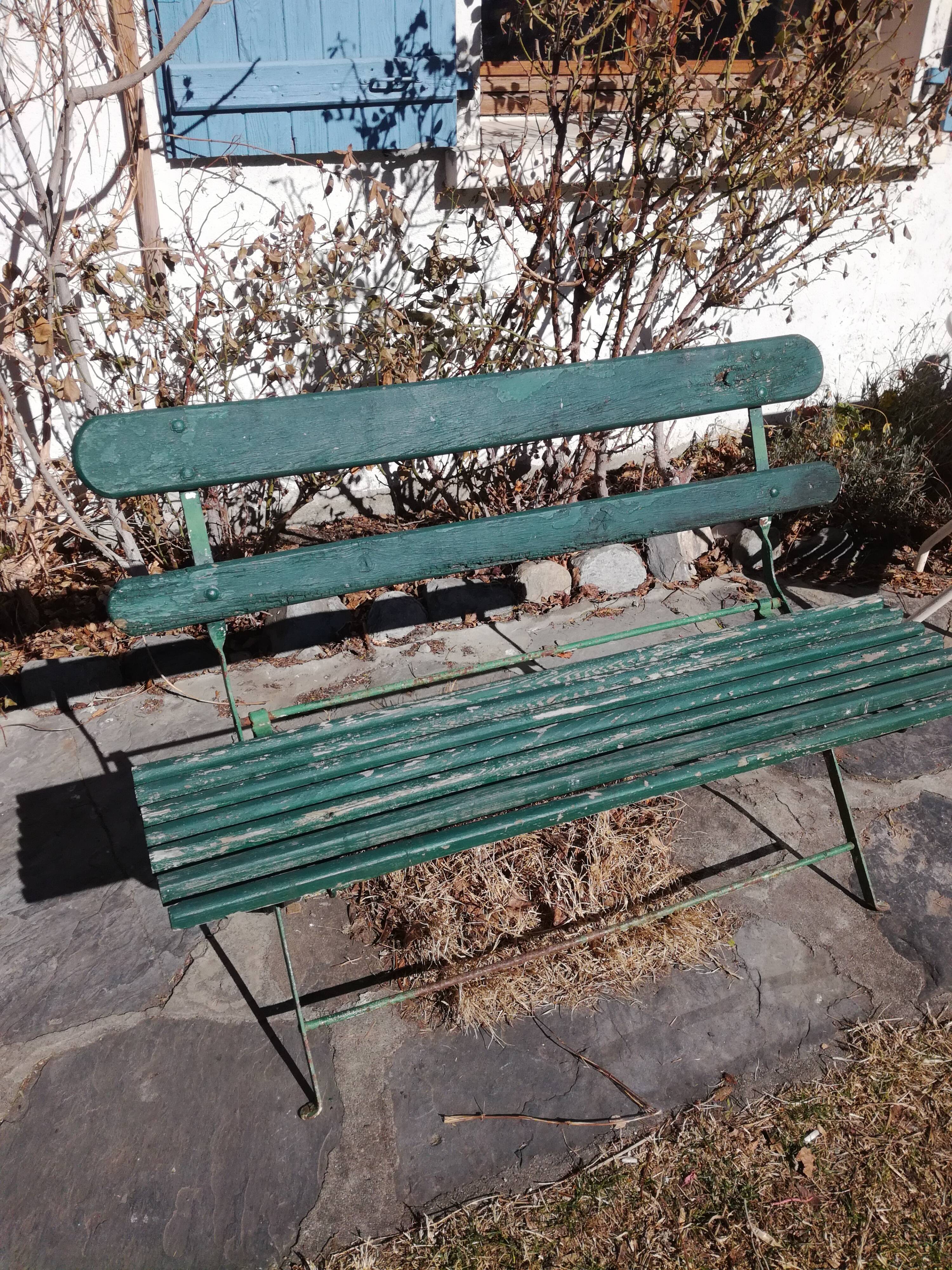 Garden bench