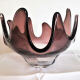 Crystal vase in the shape of a jellyfish, eggplant color with a gradient background