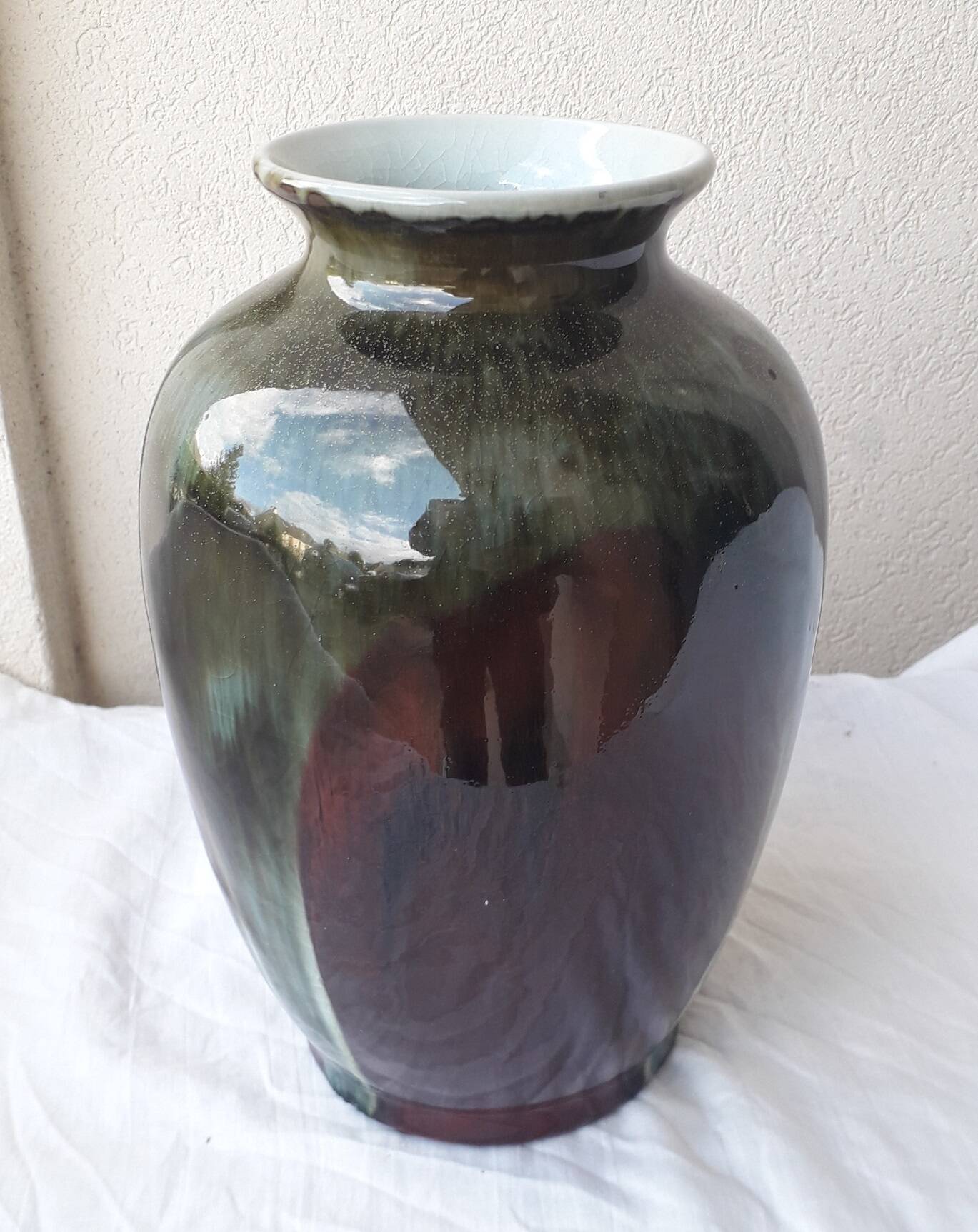 Ceramic vase