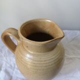 Sandstone pitcher