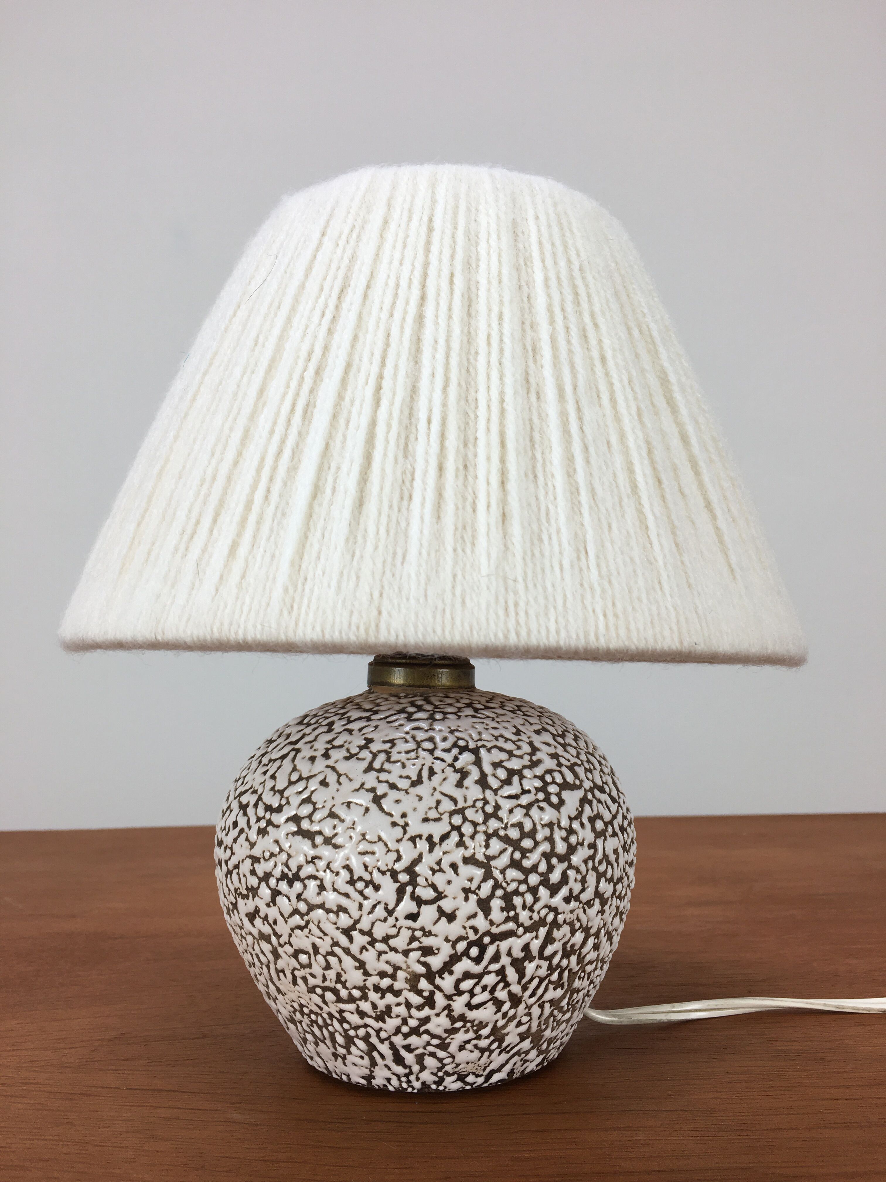 White and black art deco ceramic ball lamp
