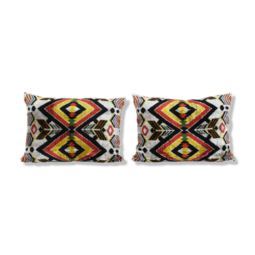 Pair of cushions