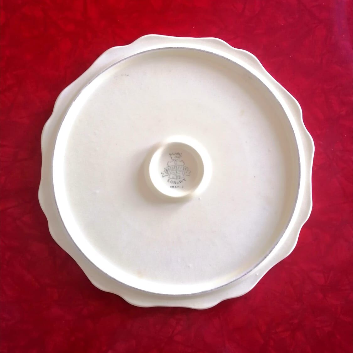 Longwy Boisfleury pie dish