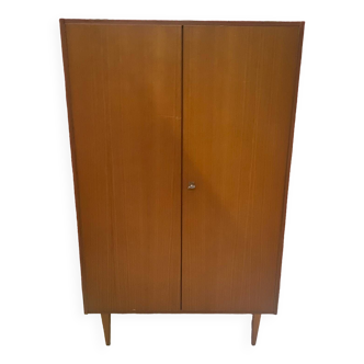 Armoire vintage années 50 avec 4 étagères