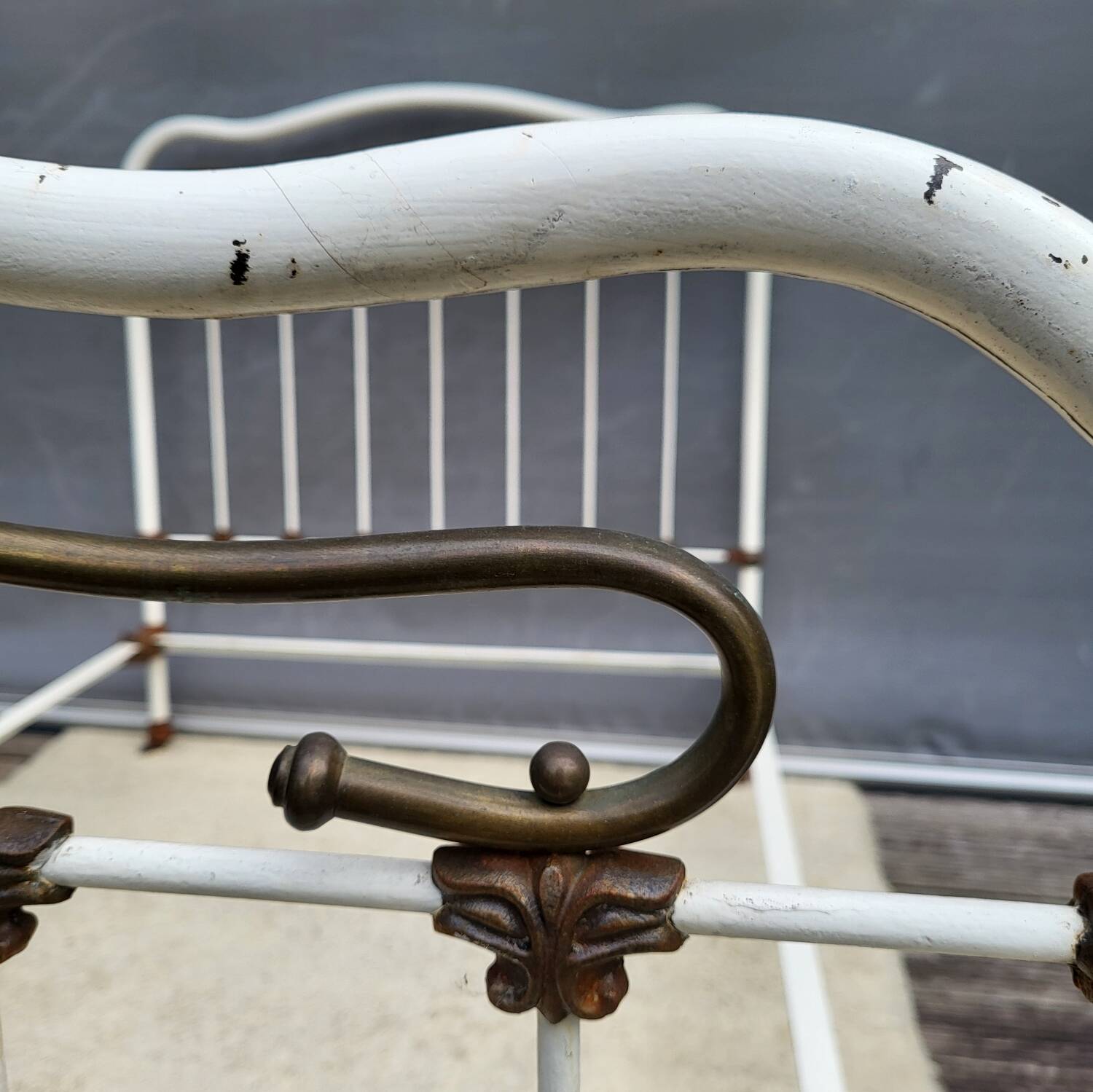 Art Deco Accolade Bed on Casters 190x120