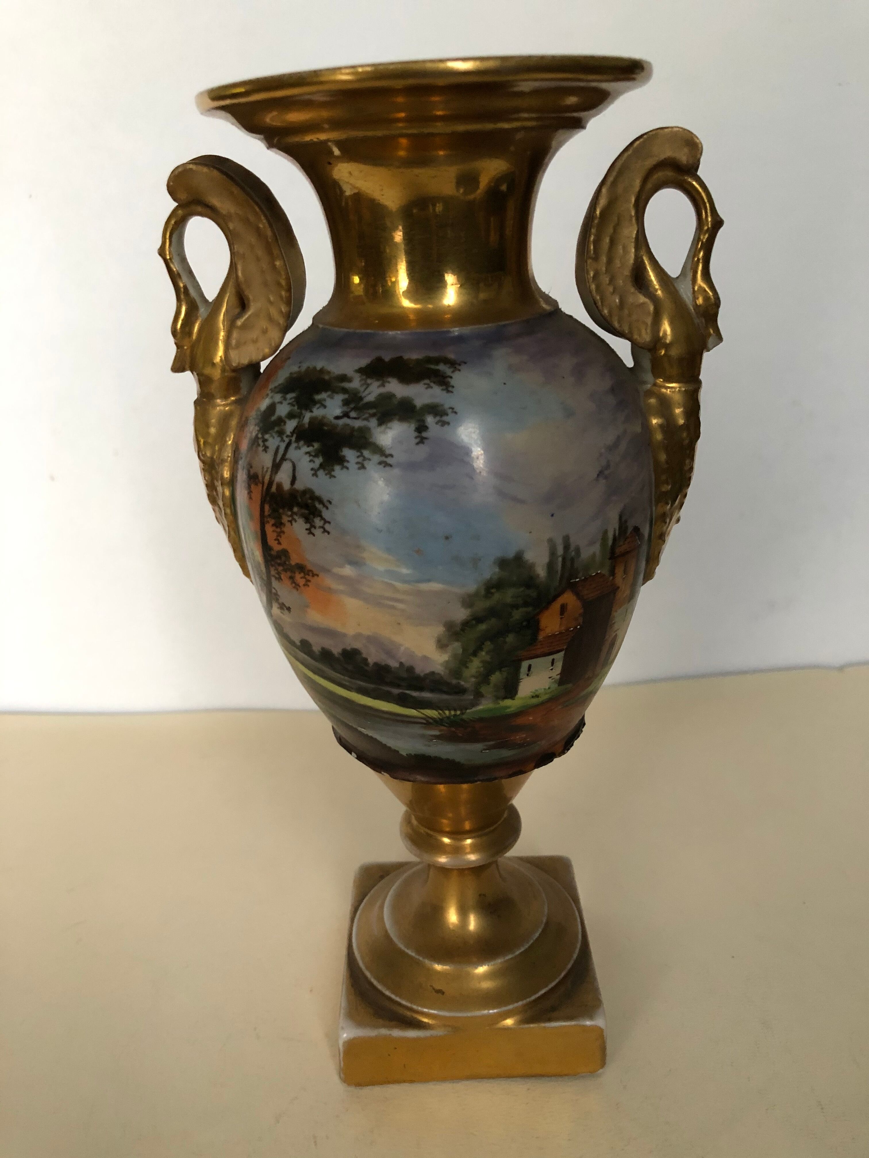 Porcelain vase from Paris Empire era