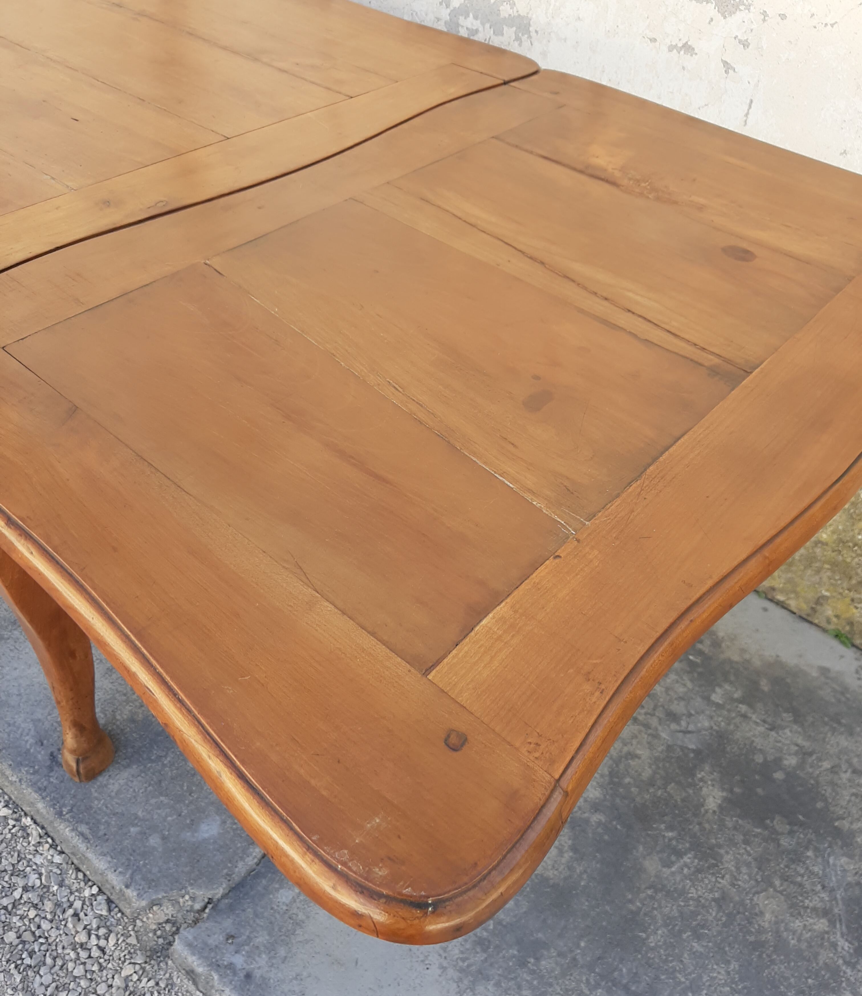 Table de ferme Louis XV en merisier 1900 pied de biche - 2m65