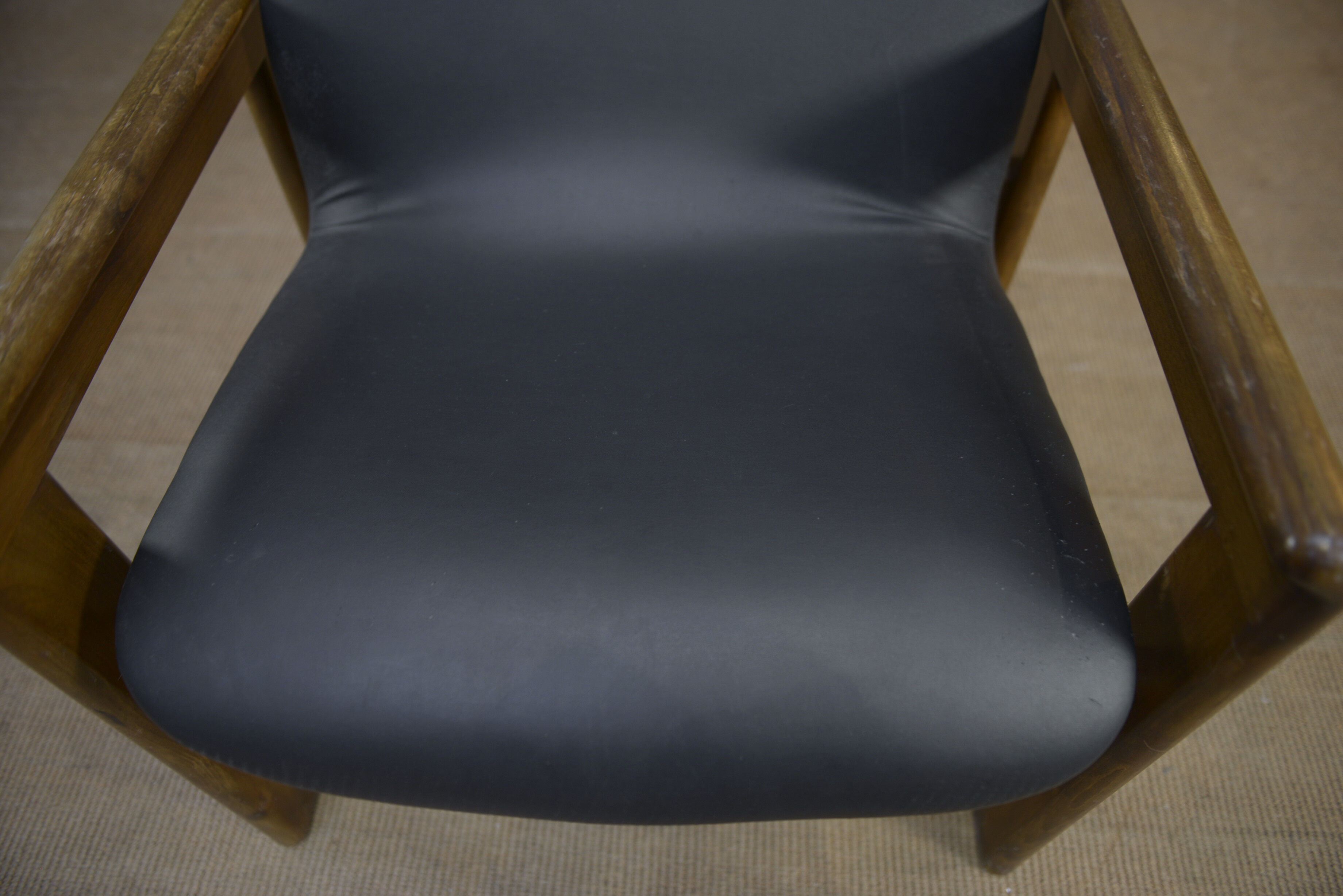 Leather and beech armchair Vintage 1970