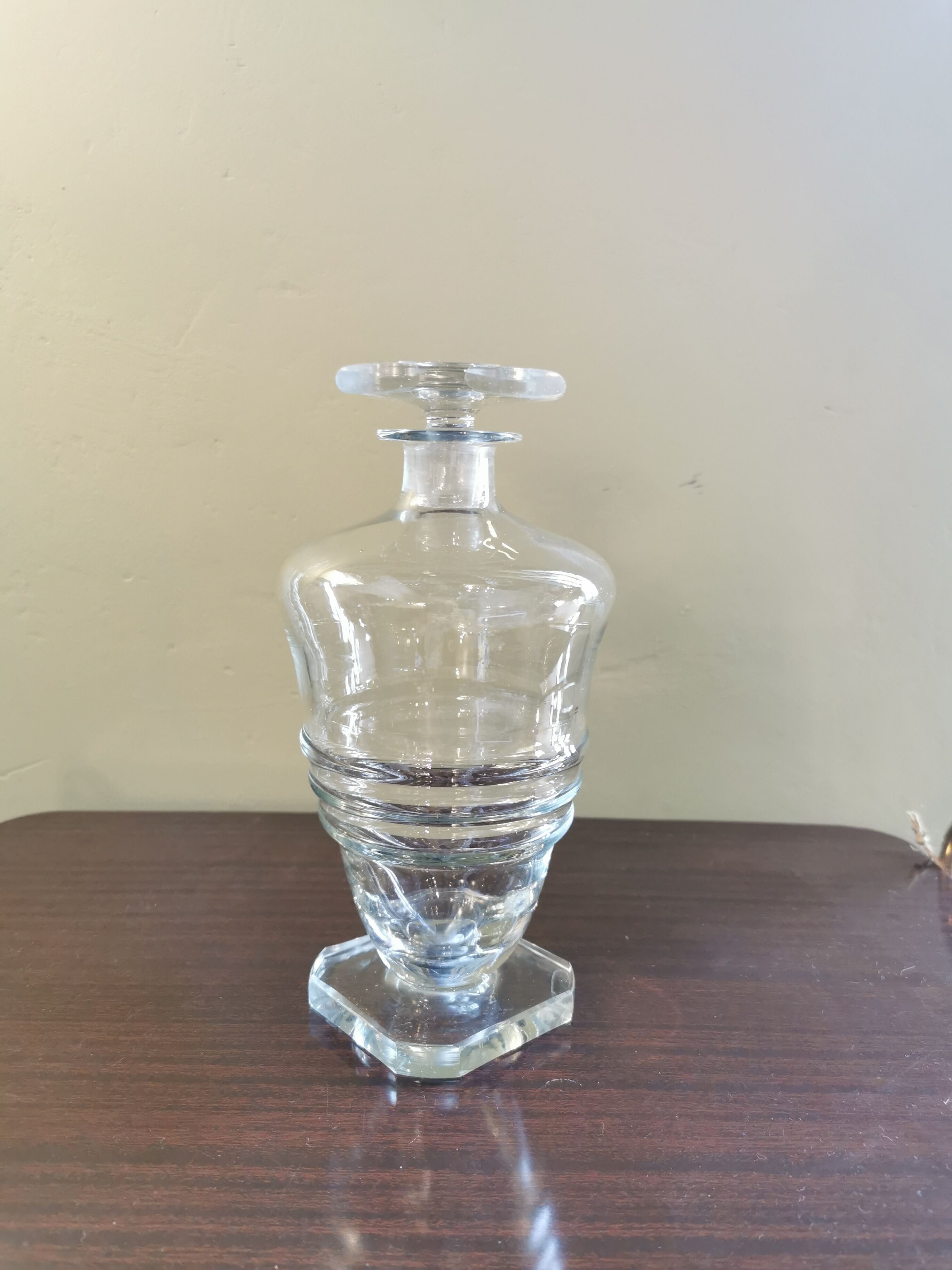 Carafe art deco