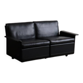 Canapé deux places Model 620 de Dieter Rams en cuir noir pour Vitsoe, années 1980.