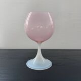 Two-tone opaline cup