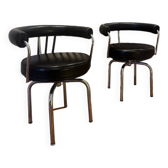 La Corbusier, Pair of LC7 armchairs Cassina edition