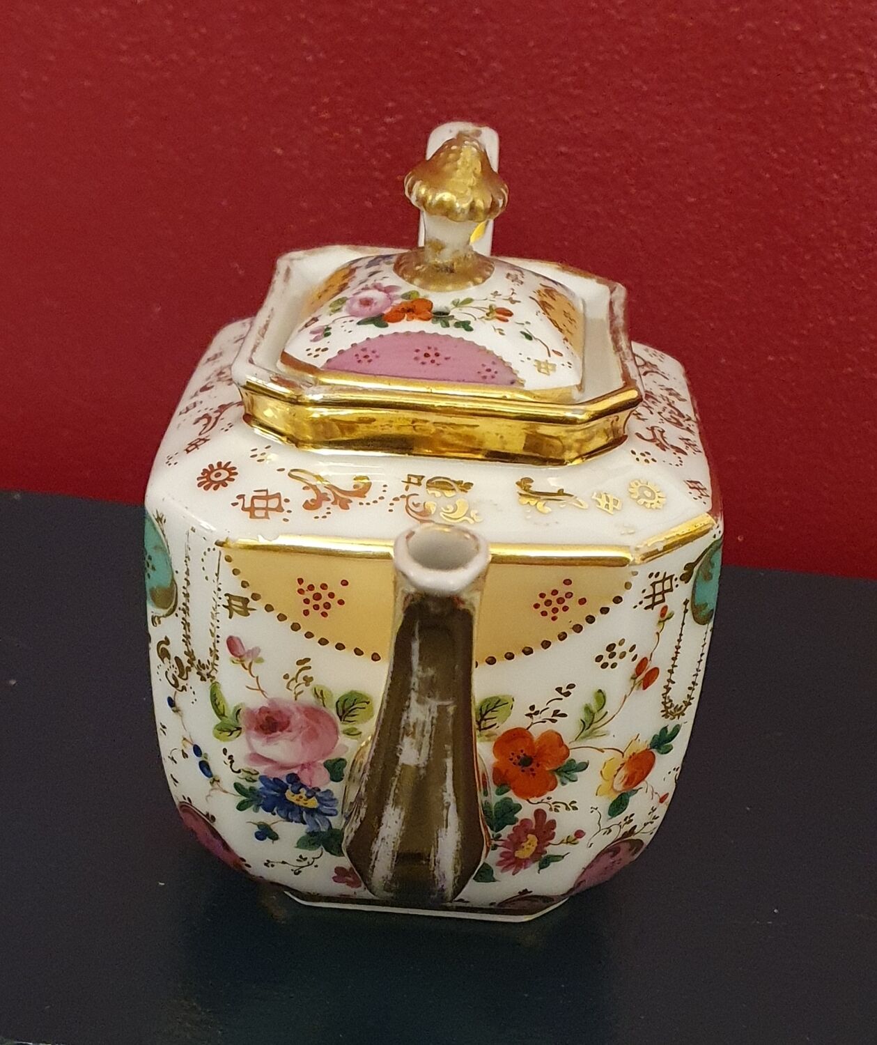 Paris porcelain teapot