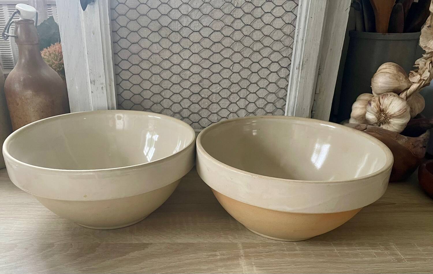 Set of two 2.5l salad bowls in vintage Digoin stoneware