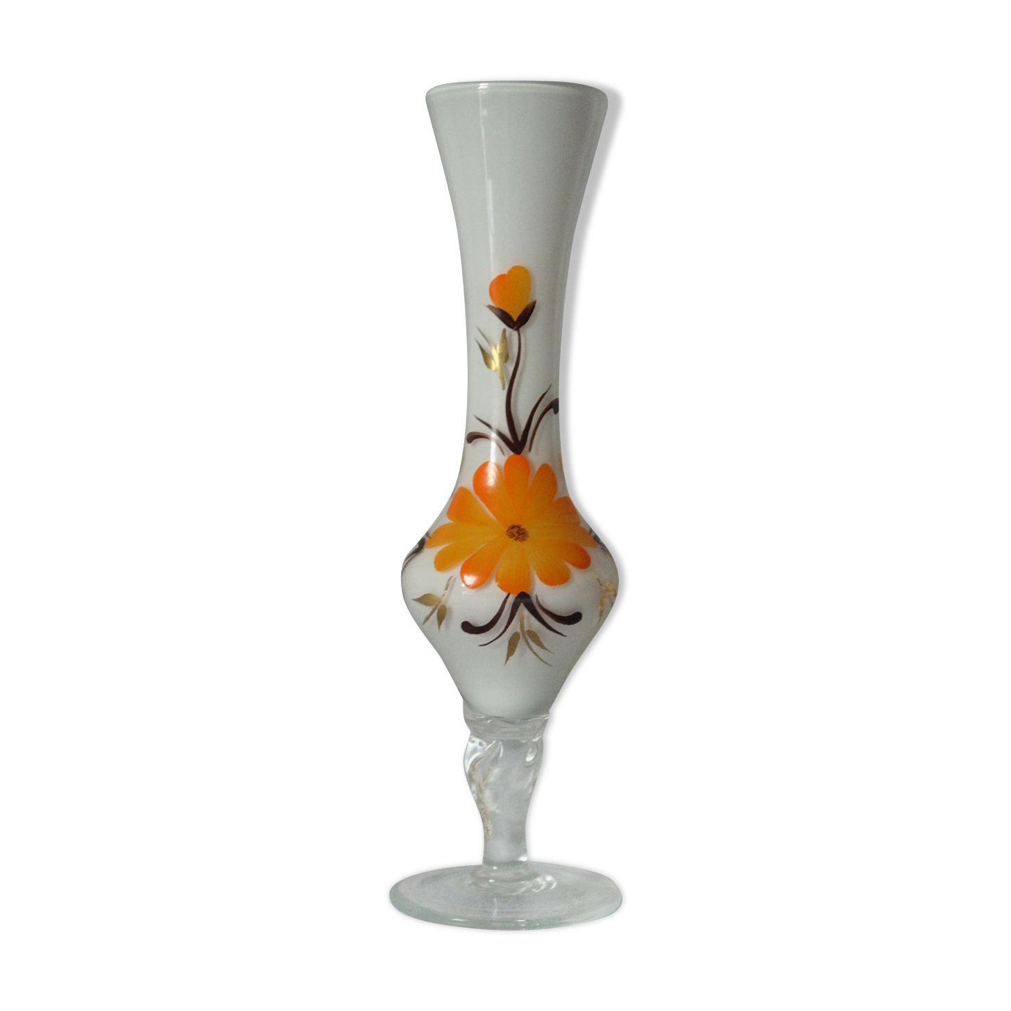 Soliflore en opaline blanche fleuri vintage