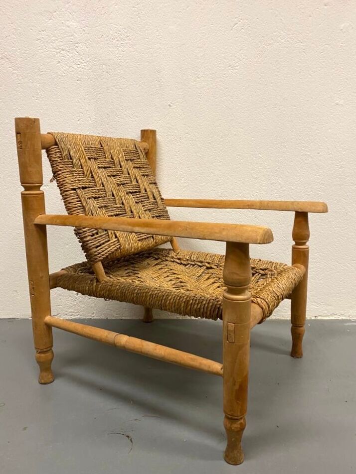 Wood and rope armchair and footrest