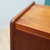 Buffet haut en teck, design danois, années 1960, production : Danemark
