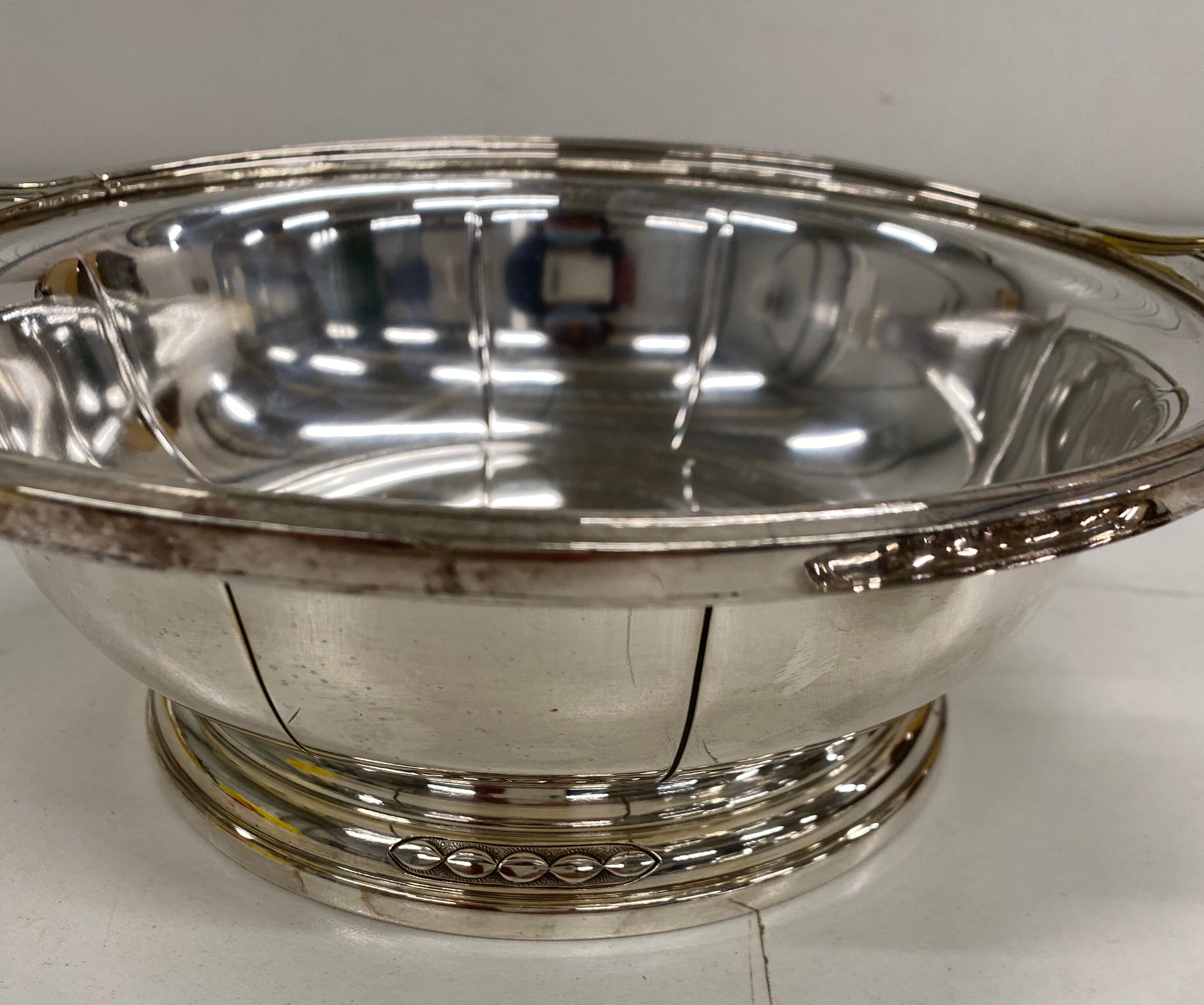 Silver metal vegetable