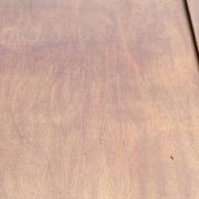 Table d’appoint vintage des années 50 en hêtre chêne et peuplier pieds compas