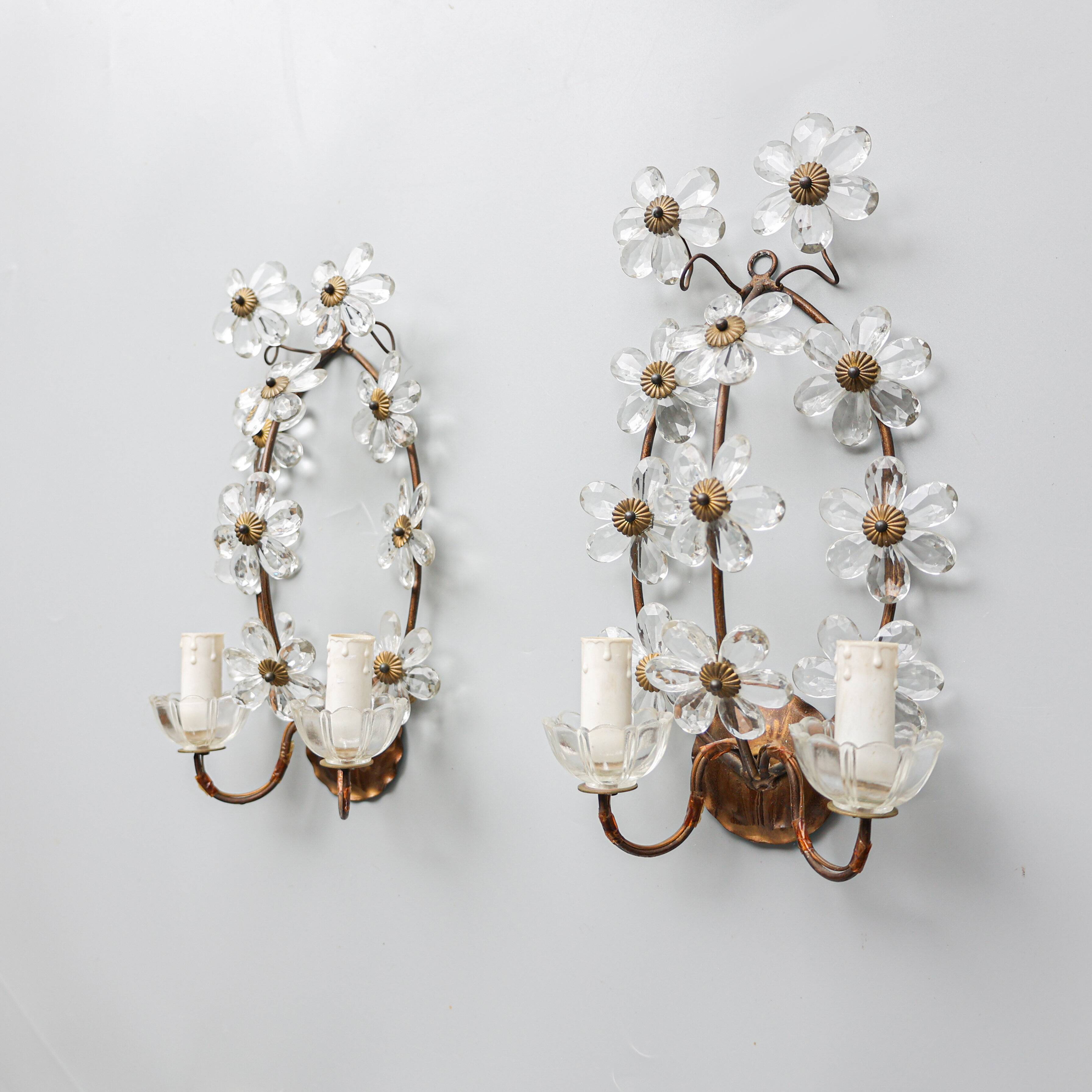 Set of 2 Banci Firenze wall sconces, brass / crystal glass 1950s, Italy.