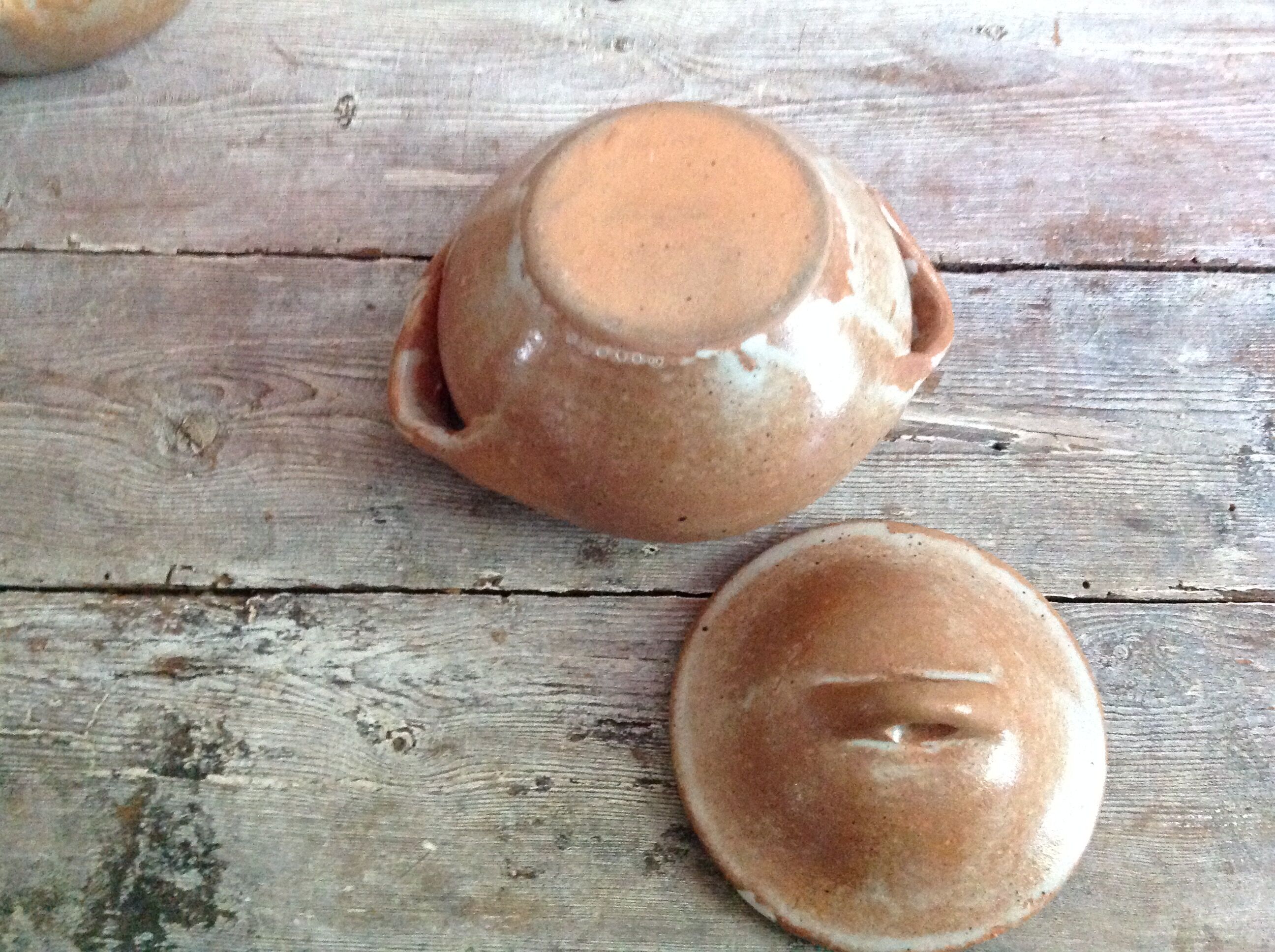 Teapot in reeds and its sugar bowl