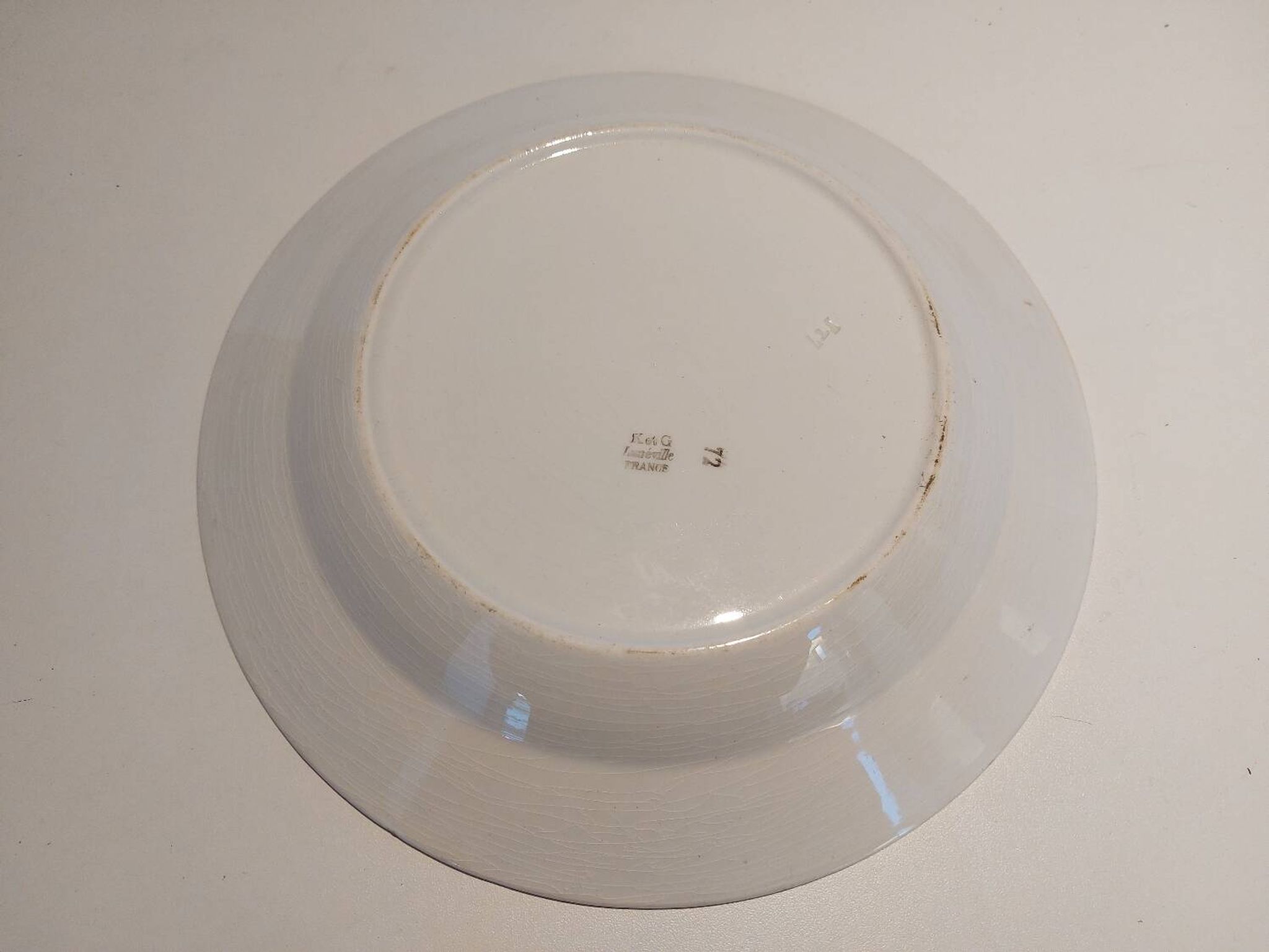 Round dish KG Lunéville France